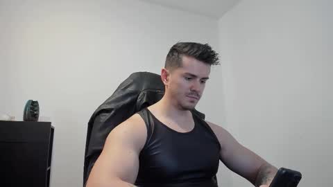 Snapshot of alphagodleatherking92 chatting on October 25, 1:40 pm LeatherMaster online show from October 25, 1:40 pm