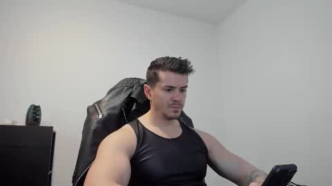 LeatherMaster online show from November 14, 8:24 am