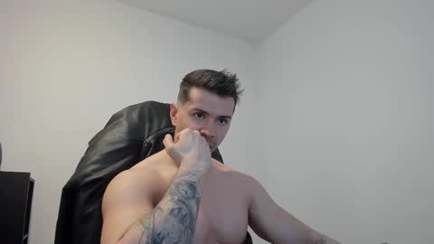 LeatherMaster online show from December 2, 11:04 am