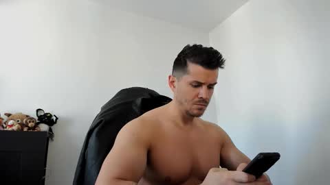 Snapshot of alphagodleatherking92 chatting on March 10, 10:53 am LeatherMaster online show from March 10, 10:53 am