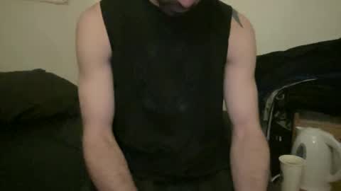 Snapshot of alphajosh chatting on February 13, 9:09 am alphajosh online show from February 13, 9:09 am