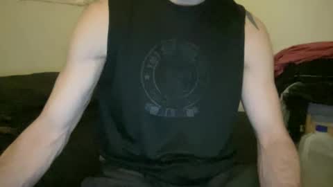 Snapshot of alphajosh chatting on February 18, 1:10 am alphajosh online show from February 18, 1:10 am