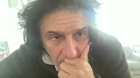 Snapshot of alphandre chatting on February 11, 12:58 pm AlphAndre online show from February 11, 12:58 pm