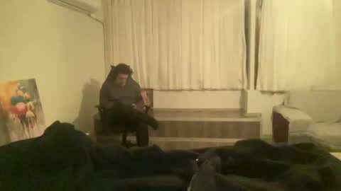 Snapshot of alphandre chatting on March 5, 7:06 pm AlphAndre online show from March 5, 7:06 pm