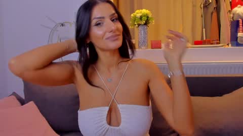 Michelle online show from December 1, 11:32 pm