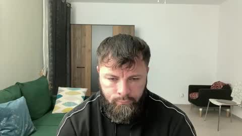 Snapshot of alphasparks chatting on December 9, 3:40 am Jhonny online show from December 9, 3:40 am