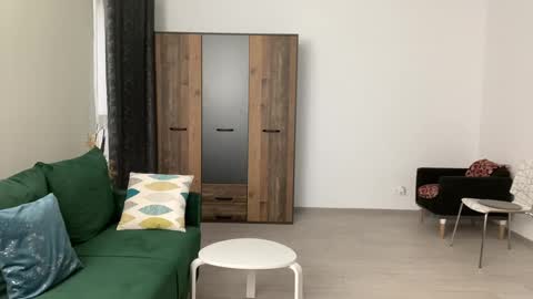 Snapshot of alphasparks chatting on December 9, 6:45 am Jhonny online show from December 9, 6:45 am