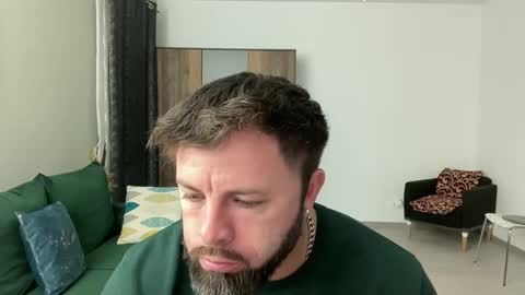 Snapshot of alphasparks chatting on December 19, 4:34 am Jhonny online show from December 19, 4:34 am