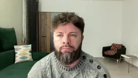 Snapshot of alphasparks chatting on February 10, 3:35 am Jhonny online show from February 10, 3:35 am