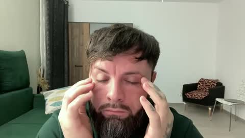 Snapshot of alphasparks chatting on February 11, 4:01 am Jhonny online show from February 11, 4:01 am