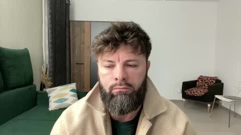 Snapshot of alphasparks chatting on February 13, 3:39 am Jhonny online show from February 13, 3:39 am