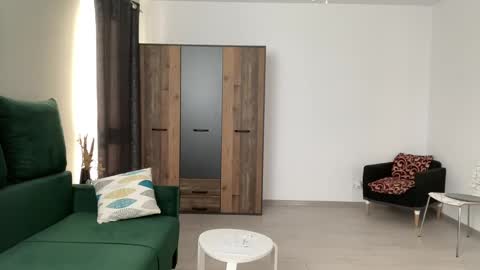 Snapshot of alphasparks chatting on February 13, 6:41 am Jhonny online show from February 13, 6:41 am