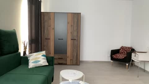 Snapshot of alphasparks chatting on February 14, 6:45 am Jhonny online show from February 14, 6:45 am