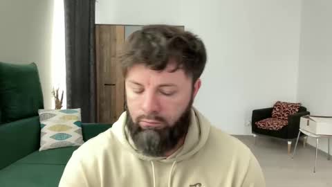 Snapshot of alphasparks chatting on February 19, 7:17 am Jhonny online show from February 19, 7:17 am