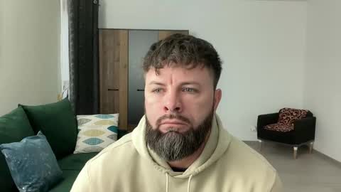 Snapshot of alphasparks chatting on March 5, 4:45 am Jhonny online show from March 5, 4:45 am