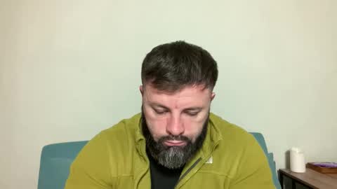 Snapshot of alphasparks chatting on October 7, 2:31 am Jhonny online show from October 7, 2:31 am