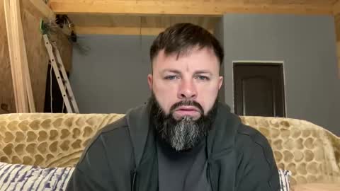 Snapshot of alphasparks chatting on October 23, 2:55 am Jhonny online show from October 23, 2:55 am