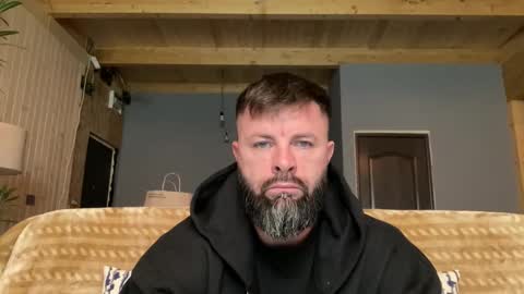 Snapshot of alphasparks chatting on November 3, 3:52 am Jhonny online show from November 3, 3:52 am