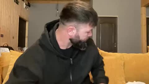 Snapshot of alphasparks chatting on December 1, 3:44 am Jhonny online show from December 1, 3:44 am