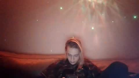 Snapshot of altboy010 chatting on January 21, 4:48 pm altboy010 online show from January 21, 4:48 pm