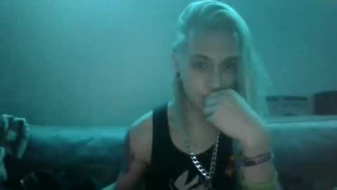 altboy010 online show from December 21, 10:06 pm