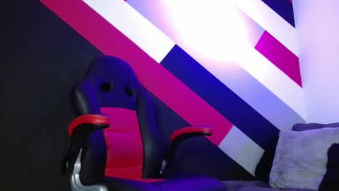 Alter  online show from December 11, 9:12 pm