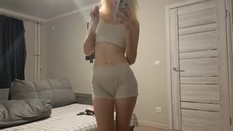 May online show from November 7, 3:34 pm