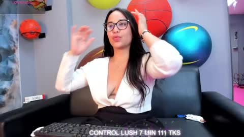 Snapshot of aluna_2_brown chatting on May 28, 4:48 pm ALUNA online show from May 28, 4:48 pm