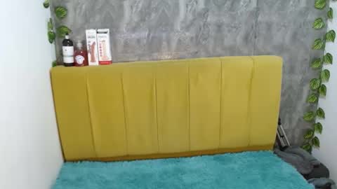 alunnaclarkcm online show from January 15, 3:11 am