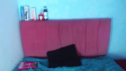 alunnaclarkcm online show from February 11, 1:54 am