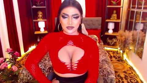 Snapshot of alurajhenson chatting on December 26, 11:13 pm Alura Jhenson online show from December 26, 11:13 pm