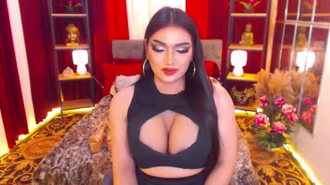 Snapshot of alurajhenson chatting on January 9, 2:29 pm Alura Jhenson online show from January 9, 2:29 pm