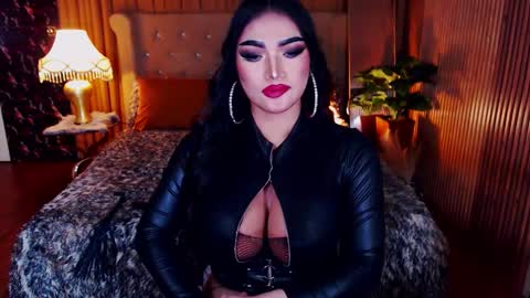 Alura Jhenson online show from March 14, 6:57 pm