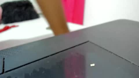 alvarez online show from February 6, 10:46 pm