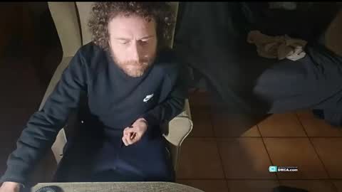 Snapshot of alvarooo1111 chatting on November 12, 8:48 am Balearicsex11 online show from November 12, 8:48 am