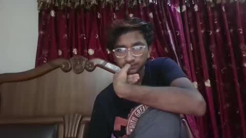 alvin miler online show from October 5, 11:57 pm