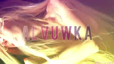 Snapshot of alvuwka chatting on April 10, 6:51 am Alvuwka online show from April 10, 6:51 am