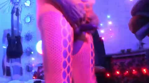 HoneyMelonGuy online show from September 19, 3:41 am