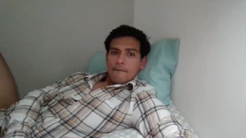 Snapshot of alxs97 chatting on February 25, 5:30 am Alexis online show from February 25, 5:30 am