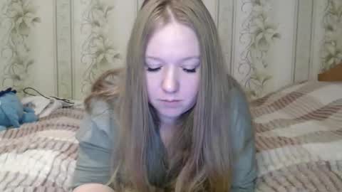 Snapshot of alya764770 chatting on April 2, 1:09 pm alya764770 online show from April 2, 1:09 pm