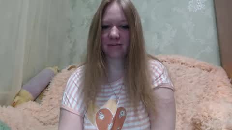 Snapshot of alya764770 chatting on April 12, 12:26 am alya764770 online show from April 12, 12:26 am