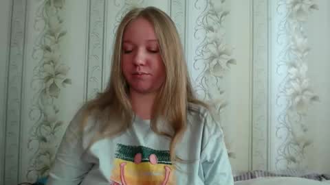 Snapshot of alya764770 chatting on May 27, 2:30 am alya764770 online show from May 27, 2:30 am