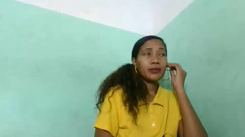 Snapshot of alyahtah chatting on June 10, 6:01 am alyahtah online show from June 10, 6:01 am