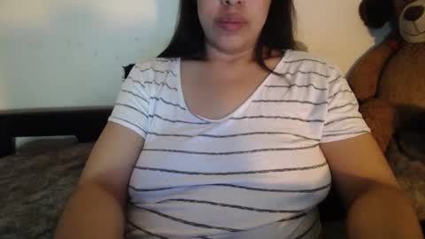 Snapshot of alynfoxx chatting on September 18, 3:30 am Alyn Maria online show from September 18, 3:30 am