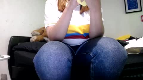 Alyn Maria online show from June 18, 2:12 am