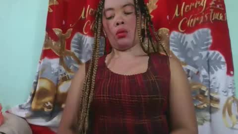 alypierette online show from February 2, 8:57 am