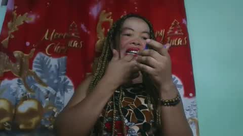 alypierette online show from February 3, 4:10 am