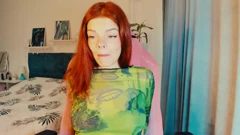 Snapshot of alysanight chatting on April 7, 6:36 am Alysa online show from April 7, 6:36 am