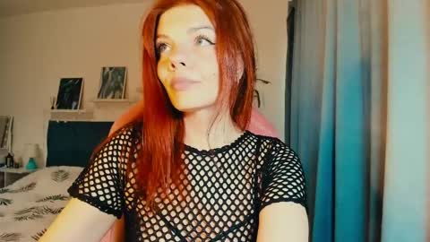 Snapshot of alysanight chatting on April 9, 6:41 am Alysa online show from April 9, 6:41 am