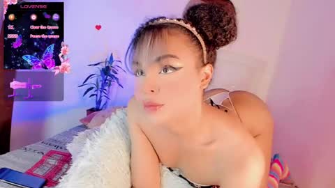 Snapshot of alysha_sweet chatting on February 12, 10:04 pm online show from February 12, 10:04 pm
